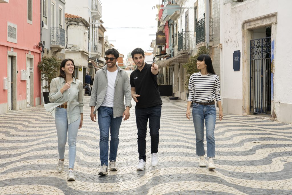 Lisbon Walking Tour, Belém Tower, Tram and Boat Ride